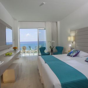 Superior Room Sea View